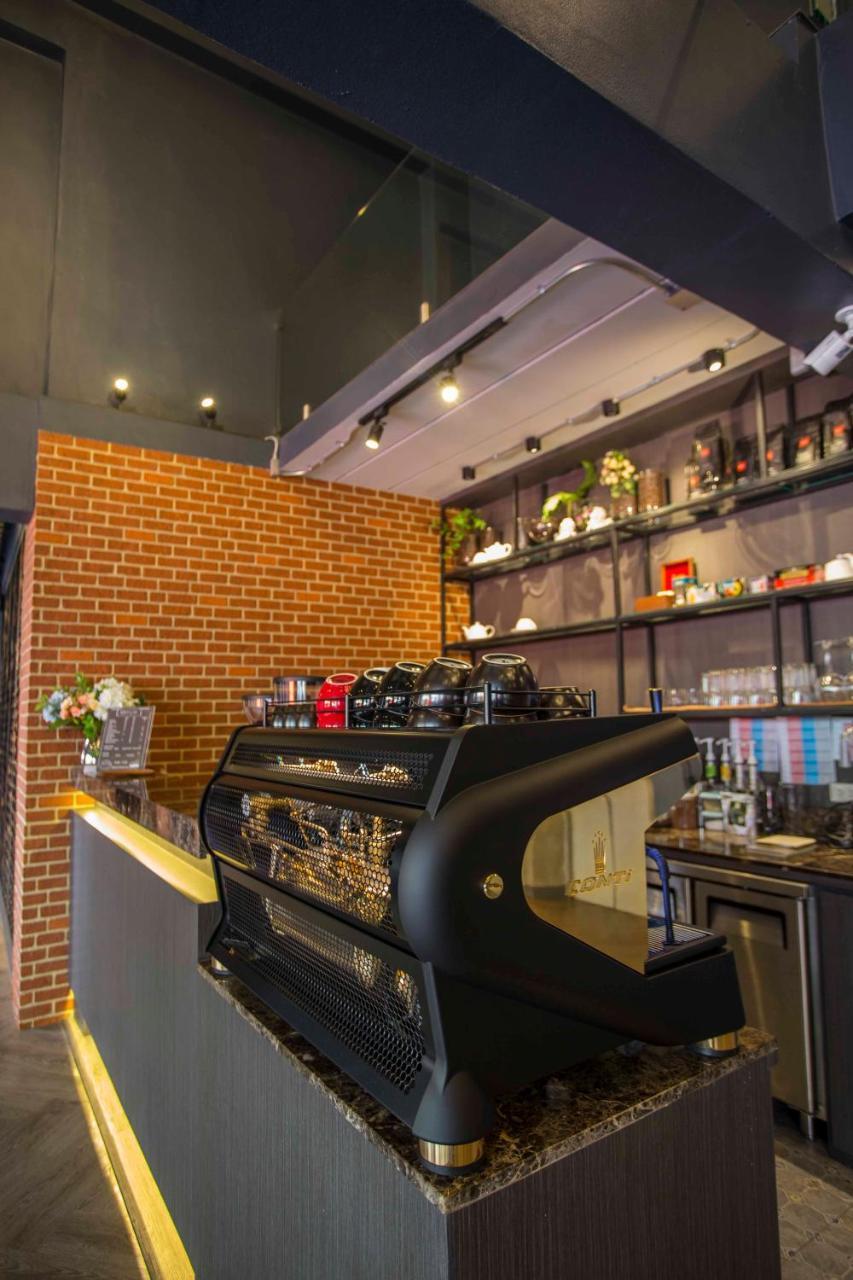 Ratchada Boutique Hotel Бангкок Экстерьер фото